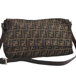 ❌SOLD❌Authentic FENDI Zucca Vintage Shoulder Cross Body Bag Nylon Leather Brown